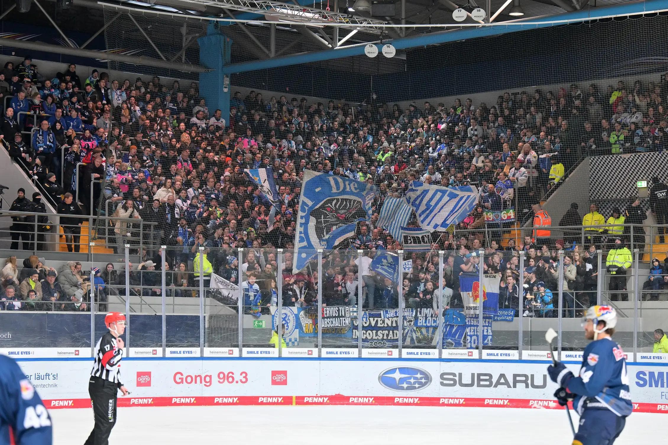 Resttickets für den Gästeblock in Spiel eins ab 16 Uhr erhältlich.
Foto: Johannes Traub/JT-Presse.de