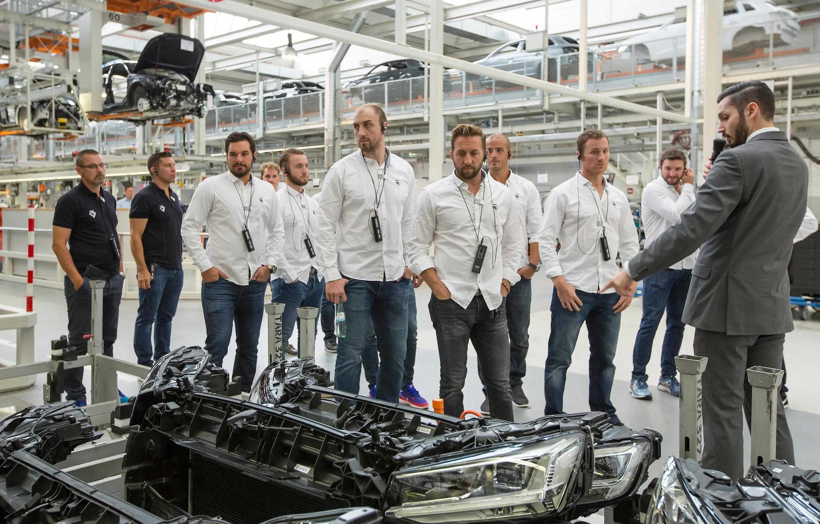 So wird ein Audi A3 gebaut - Werksführung durch die Montagelinie. Foto: Stefan Sauer / Audi