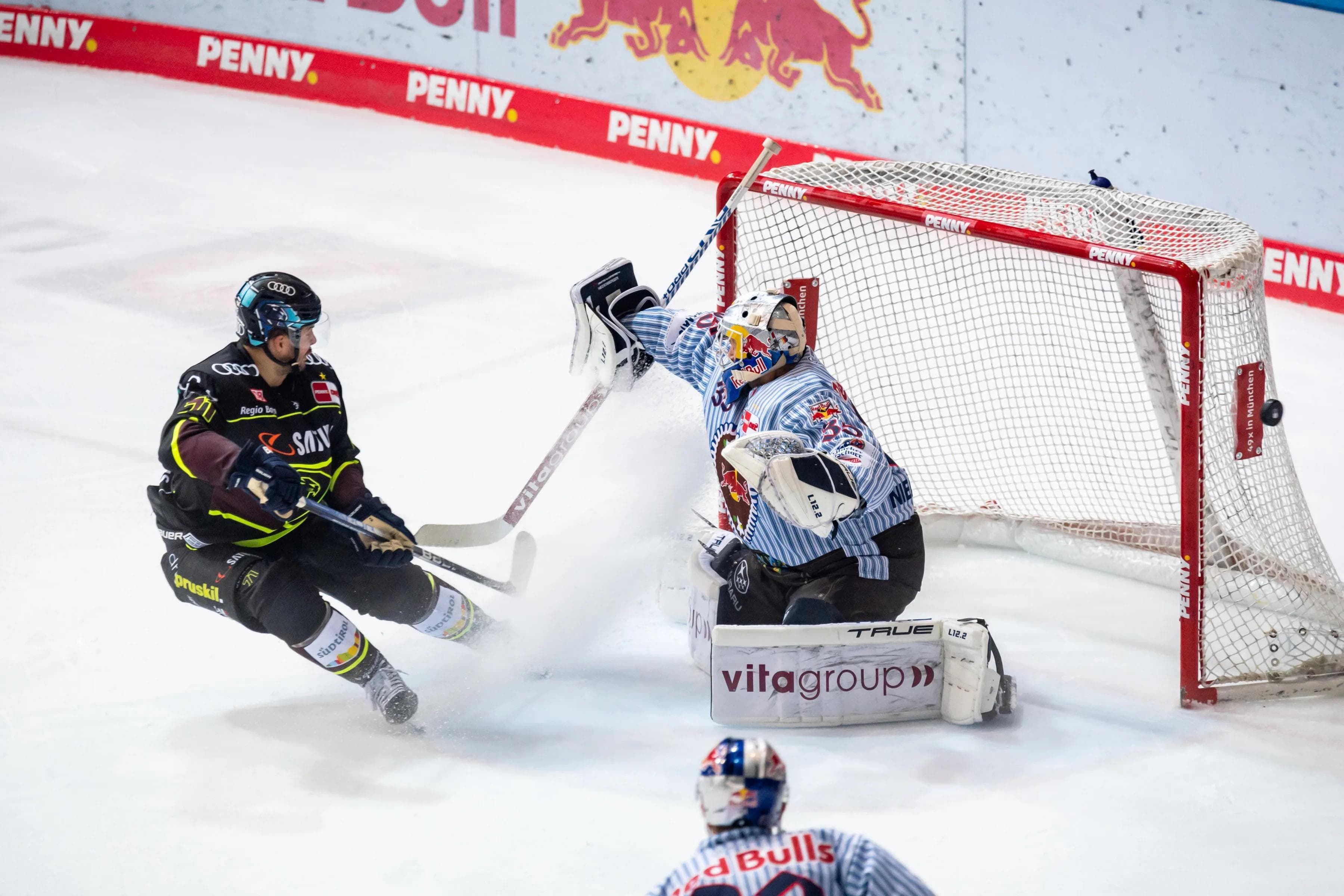 Dem ERC um Justin Feser fehlte die Effizienz vor dem Kasten.
Foto: DEL-Photosharing