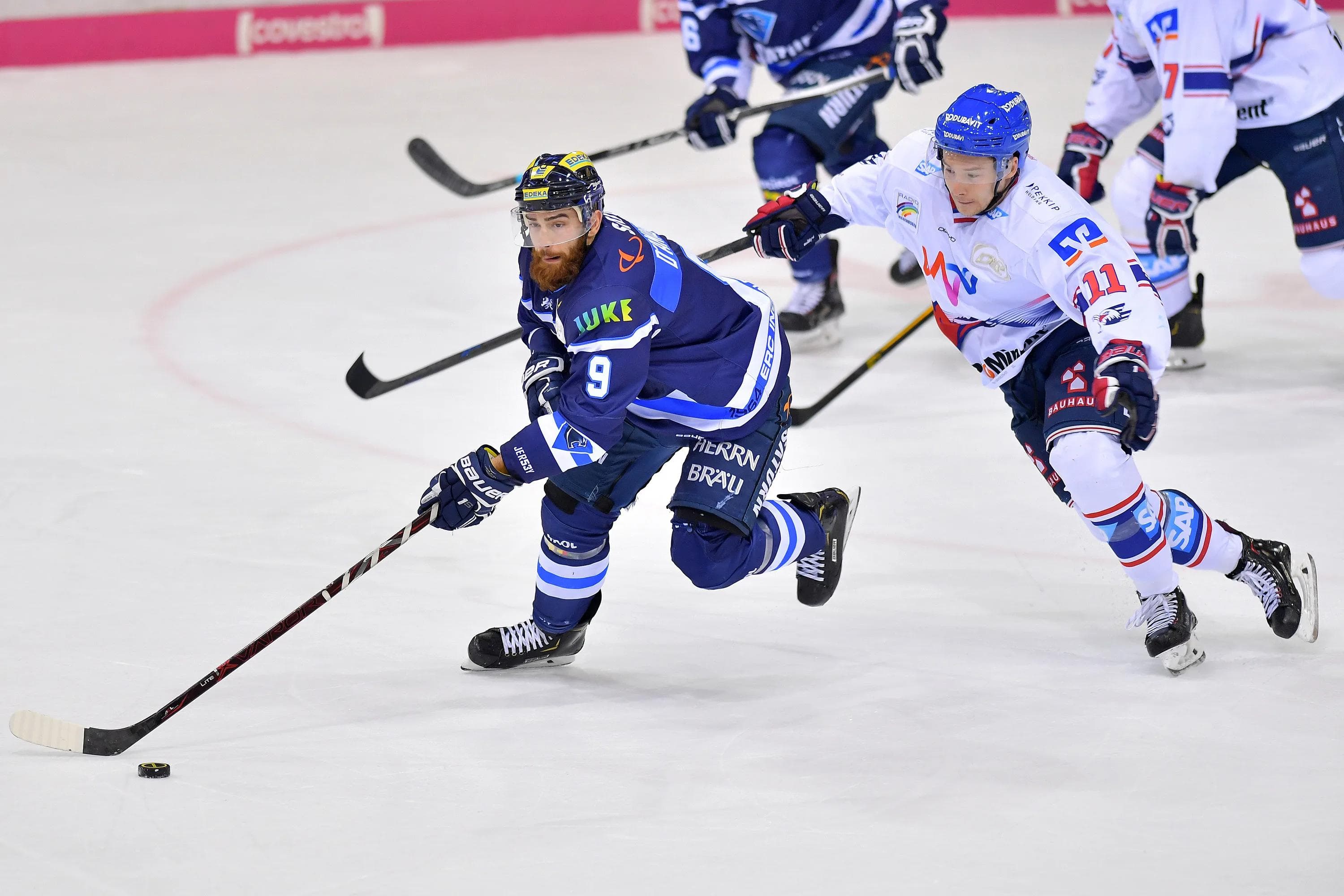Das Spiel am 16.12. beginnt nun um 14 statt um 19 Uhr.
Foto: Johannes TRAUB / ST-Foto.de