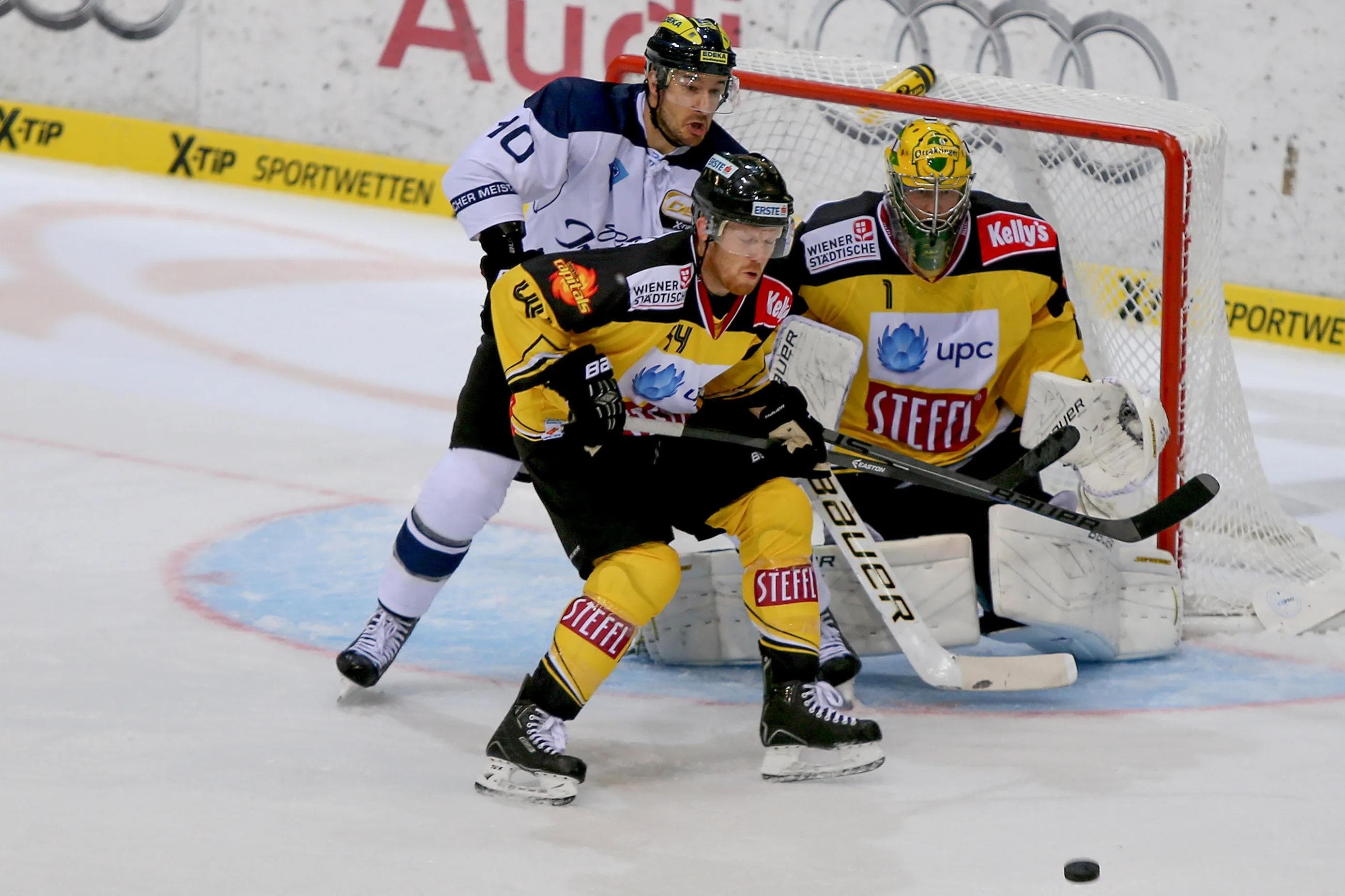 Jeffrey Szwez gegen zwei Wiener