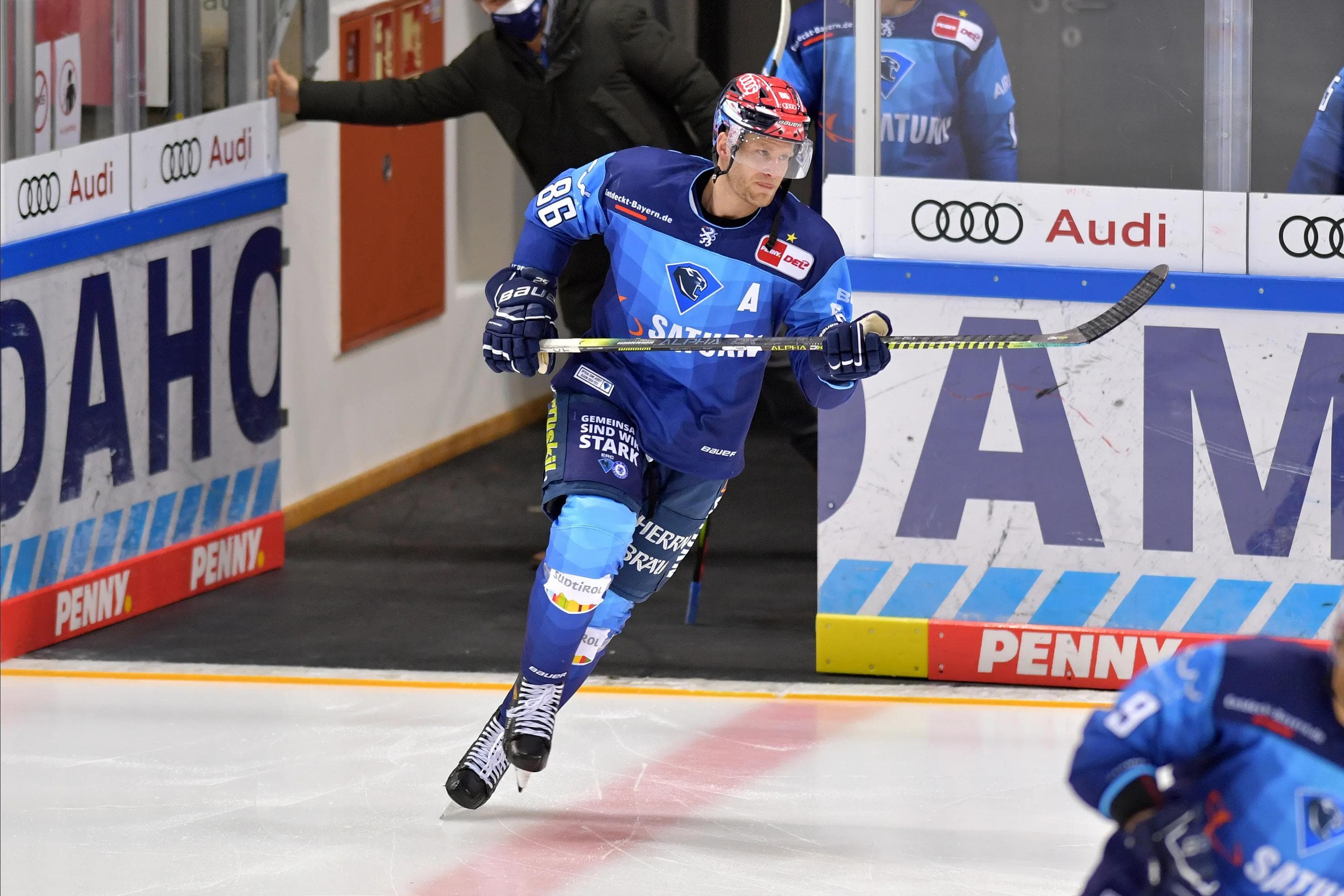 Daniel Pietta bestreitet morgen sein erstes DEL-Spiel für den ERC.
Foto: Johannes TRAUB / JT-Presse.de