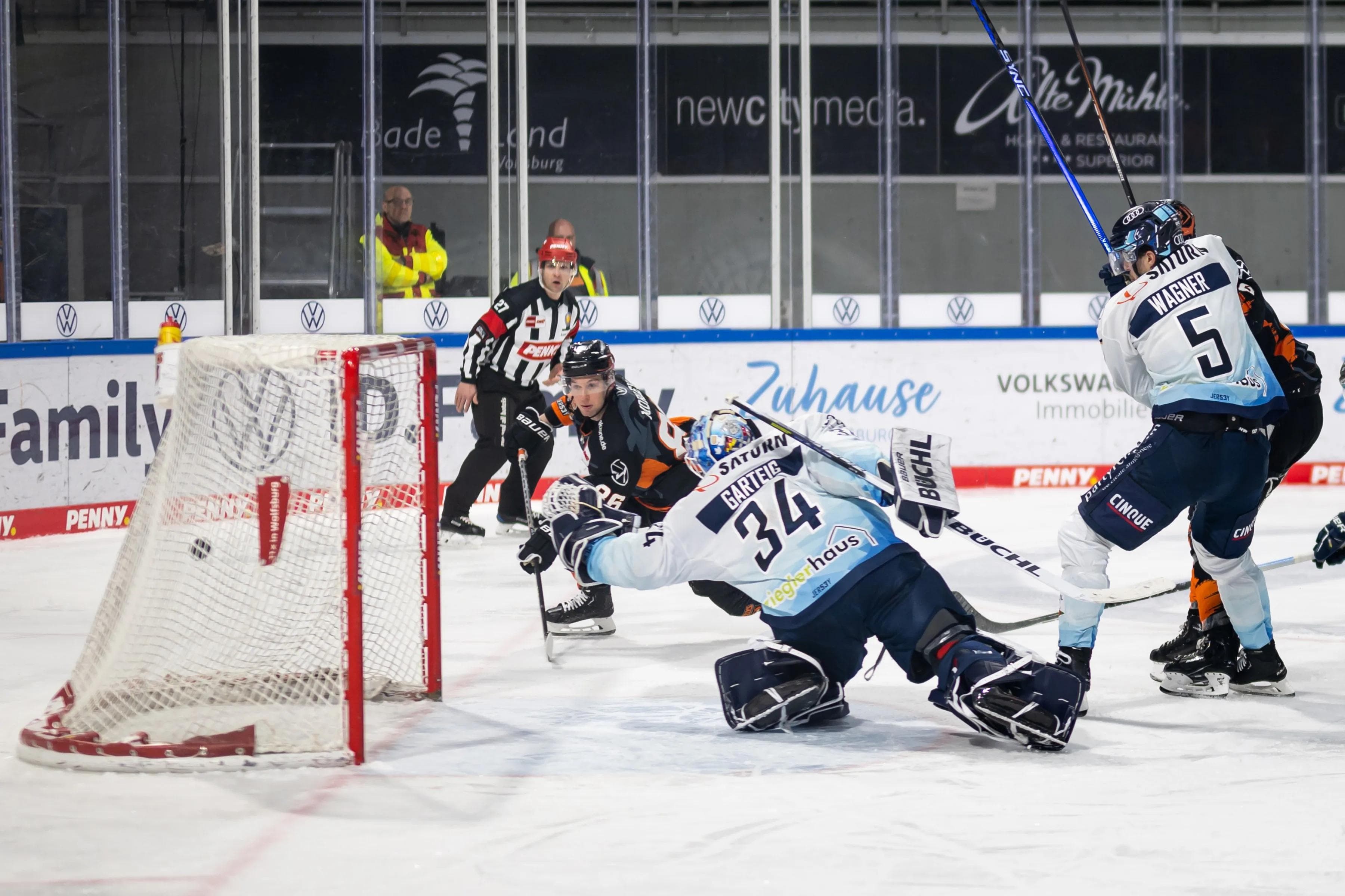 Das erste Gegentor im zweiten Drittel fiel aus dem Nichts und brachte die Grizzlys zurück ins Spiel.
Foto: City-Press
