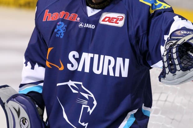 Markus Janka wird nach seinem Shut-Out gegen Hannover auch heute zwischen den Pfosten stehen! Foto: Schindler