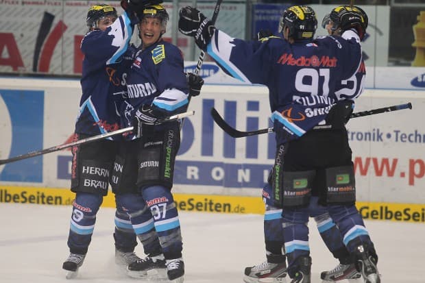 Rick Girard bescherte den Panthern beim ersten Spiel gegen München den Zusatzpunkt. Foto: Bösl - www.kbumm.de