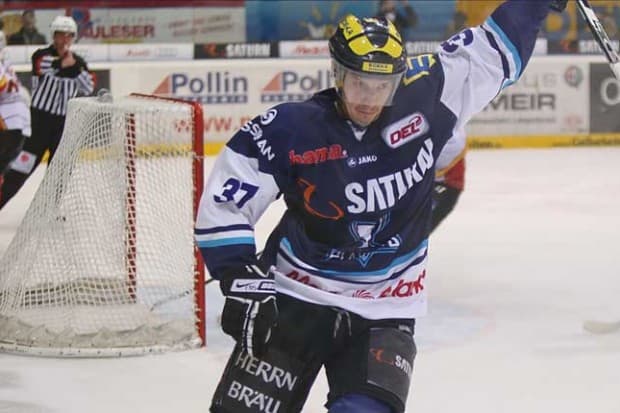 Rick Girard stürmt weiterhin für Ingolstadt. Foto: Bösl - www.kbumm.de