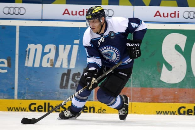 Tim Conboy spielt auch im kommenden Jahr für Ingolstadt. Foto: Bösl - www.kbumm.de