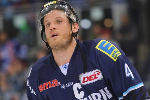 Tim Conboy für sechs Spiele gesperrt! Foto: Bösl - www.kbumm.de