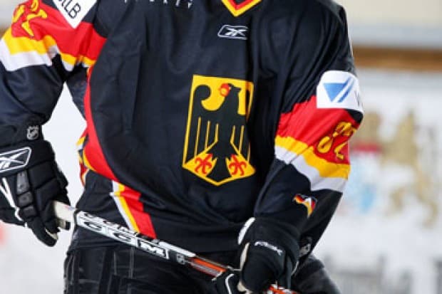 ERC- Neuzugang Tobias Draxinger wurde von Bundestrainer Uwe Krupp ins Sommercamp nach Füssen eingeladen. Foto: citypress