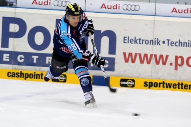 Jakub Ficenec erzielte das 1:3 in Überzahl. Foto: Jürgen Meyer - www.kbumm.de